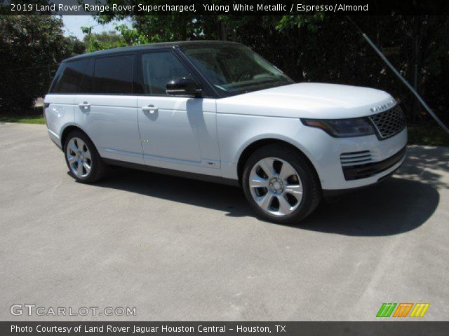 2019 Land Rover Range Rover Supercharged in Yulong White Metallic