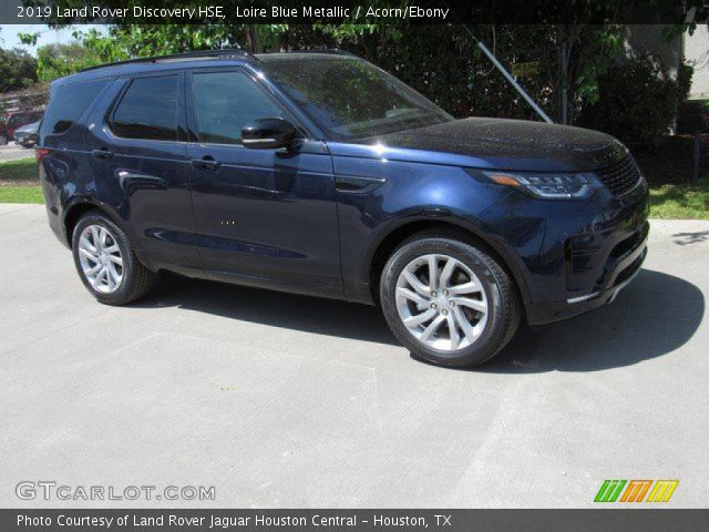 2019 Land Rover Discovery HSE in Loire Blue Metallic