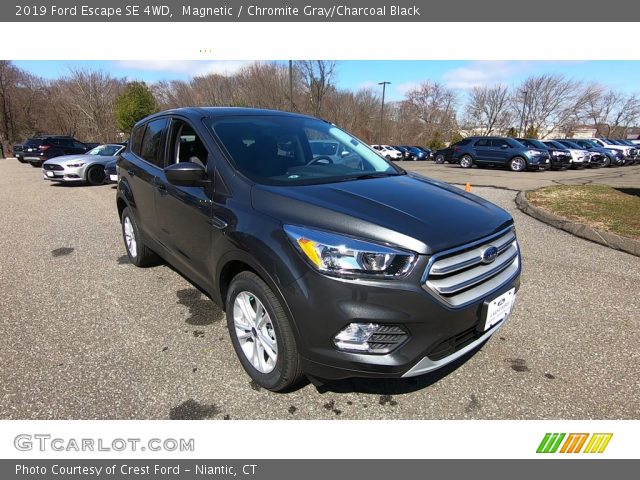 2019 Ford Escape SE 4WD in Magnetic