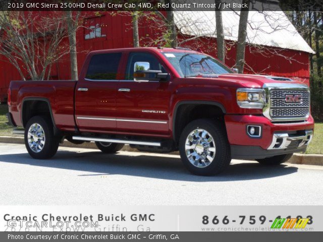 2019 GMC Sierra 2500HD Denali Crew Cab 4WD in Red Quartz Tintcoat