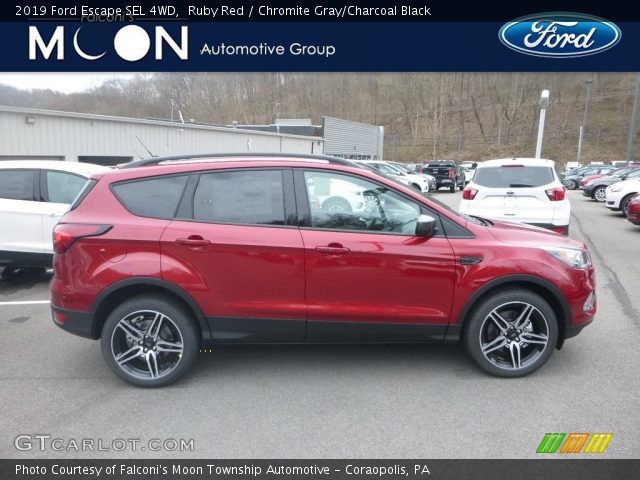 2019 Ford Escape SEL 4WD in Ruby Red