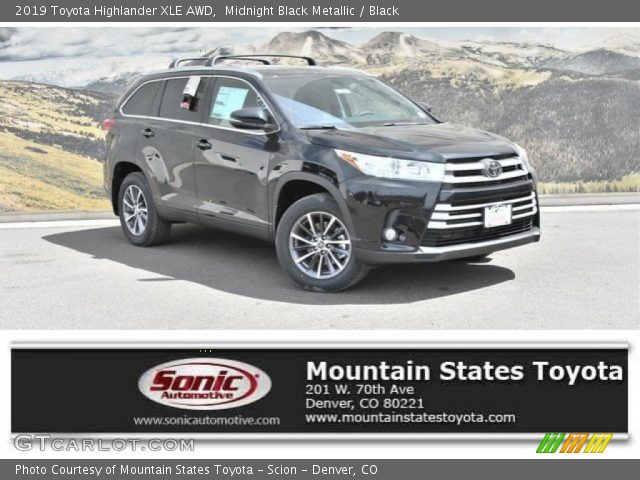 2019 Toyota Highlander XLE AWD in Midnight Black Metallic