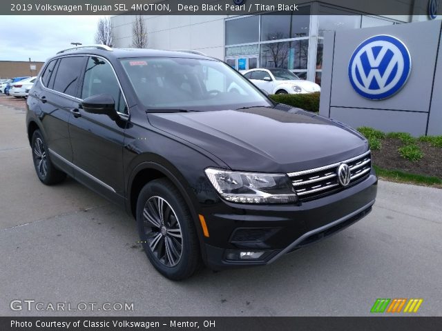 2019 Volkswagen Tiguan SEL 4MOTION in Deep Black Pearl