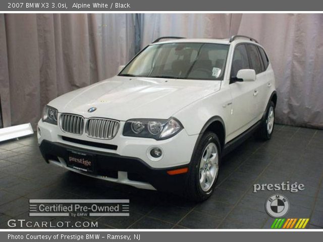 2007 BMW X3 3.0si in Alpine White