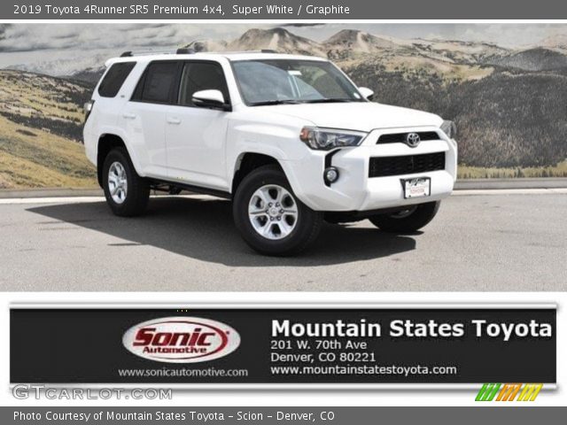 2019 Toyota 4Runner SR5 Premium 4x4 in Super White