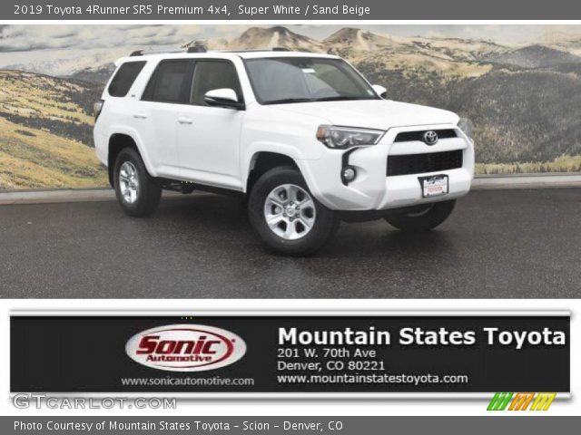 2019 Toyota 4Runner SR5 Premium 4x4 in Super White