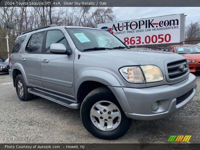 2004 Toyota Sequoia SR5 4x4 in Silver Sky Metallic