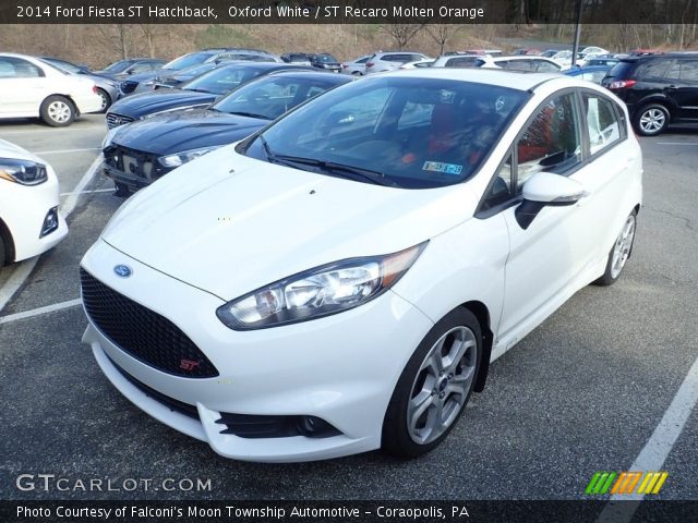 2014 Ford Fiesta ST Hatchback in Oxford White