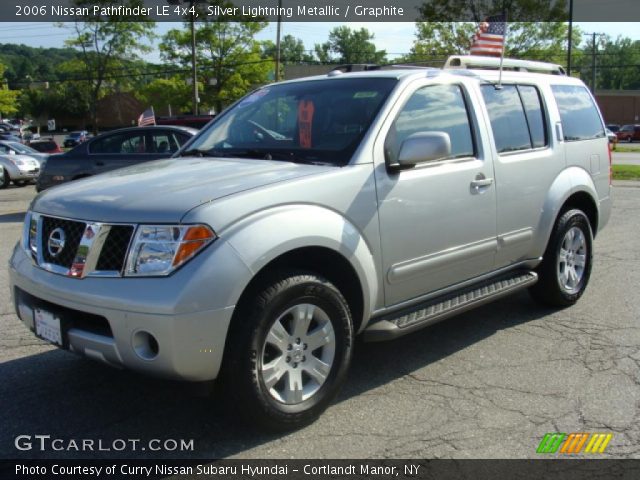 2006 Nissan Pathfinder LE 4x4 in Silver Lightning Metallic