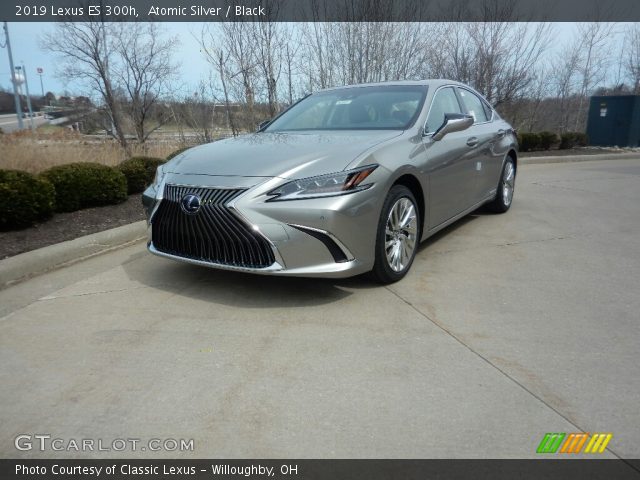2019 Lexus ES 300h in Atomic Silver