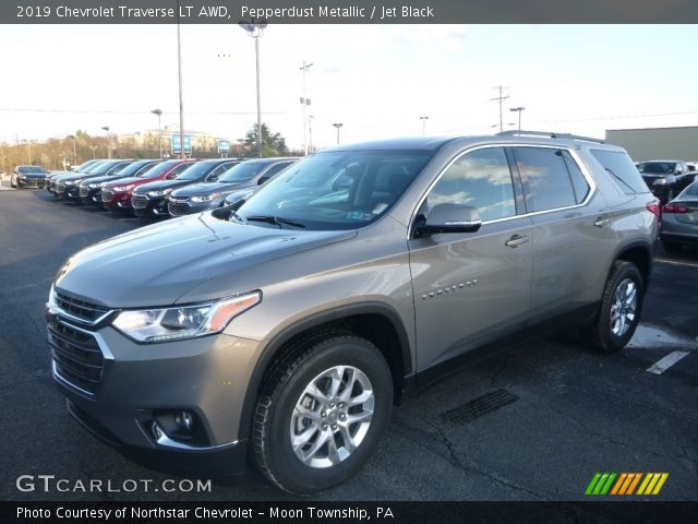 2019 Chevrolet Traverse LT AWD in Pepperdust Metallic