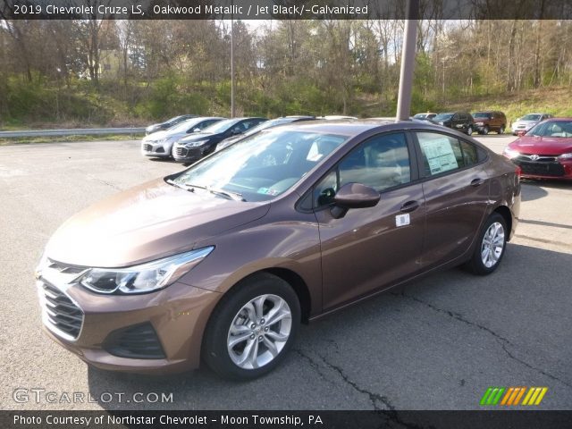 2019 Chevrolet Cruze LS in Oakwood Metallic