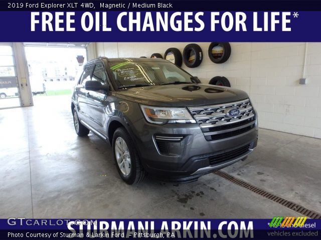 2019 Ford Explorer XLT 4WD in Magnetic