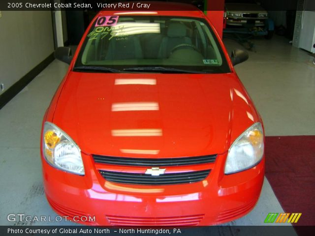 2005 Chevrolet Cobalt Sedan in Victory Red