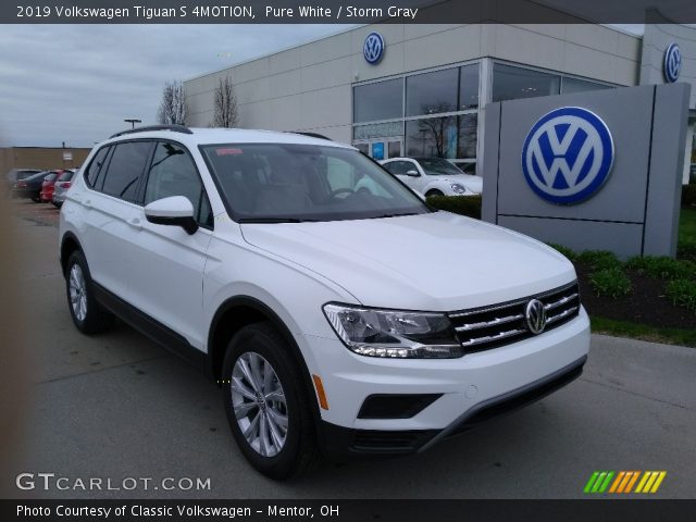 2019 Volkswagen Tiguan S 4MOTION in Pure White