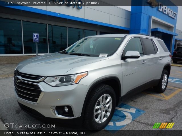 2019 Chevrolet Traverse LT in Silver Ice Metallic