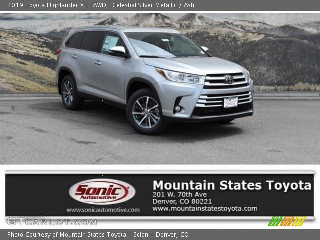 2019 Toyota Highlander XLE AWD in Celestial Silver Metallic