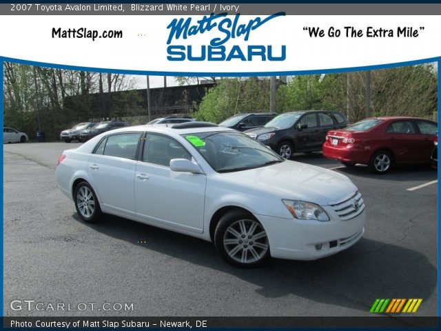 2007 Toyota Avalon Limited in Blizzard White Pearl