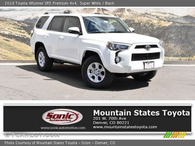 2019 Toyota 4Runner SR5 Premium 4x4 in Super White