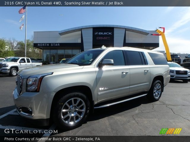 2016 GMC Yukon XL Denali 4WD in Sparkling Silver Metallic