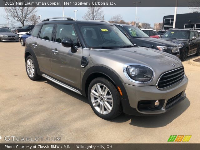 2019 Mini Countryman Cooper in Melting Silver