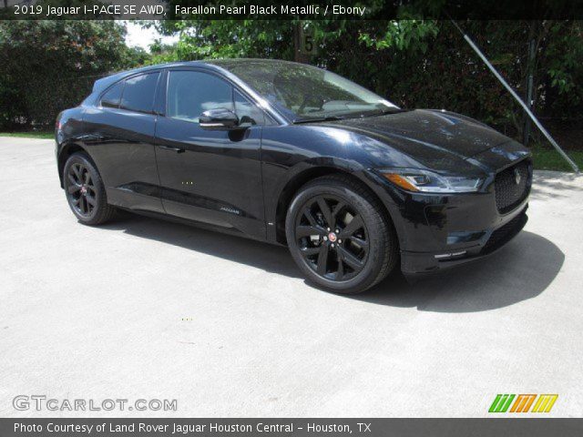 2019 Jaguar I-PACE SE AWD in Farallon Pearl Black Metallic