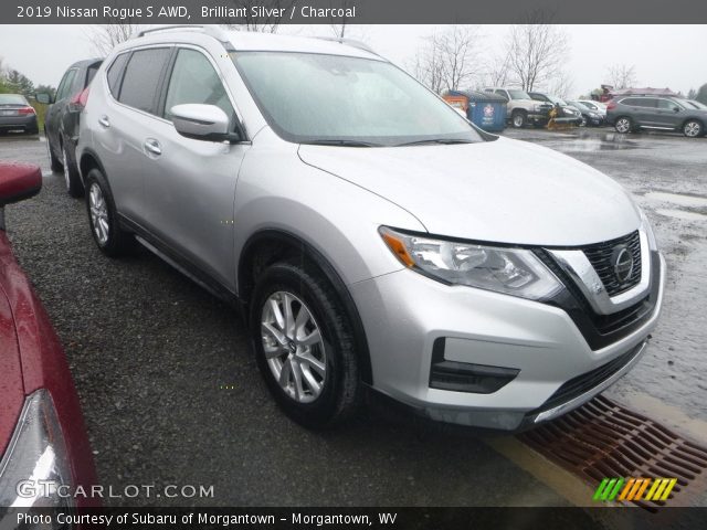 2019 Nissan Rogue S AWD in Brilliant Silver
