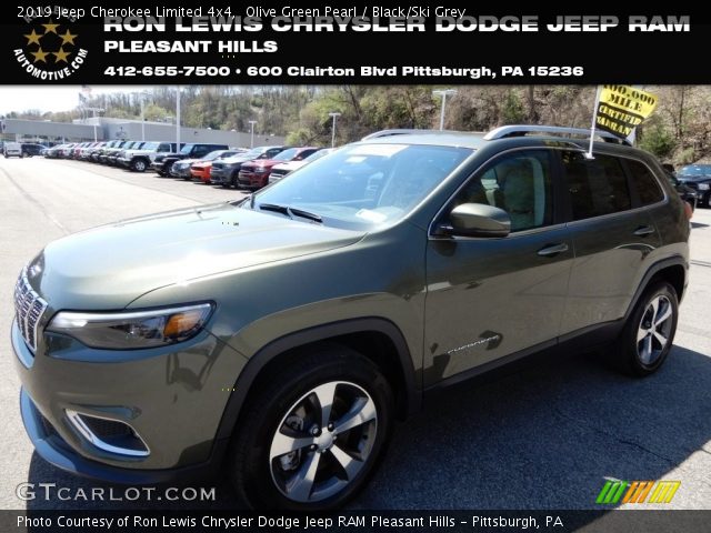 2019 Jeep Cherokee Limited 4x4 in Olive Green Pearl