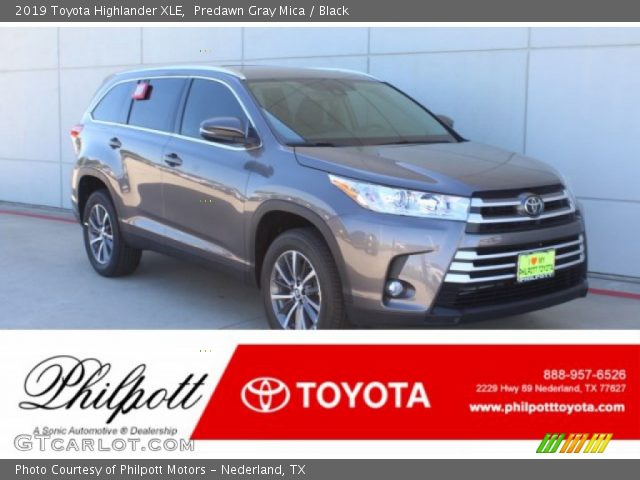 2019 Toyota Highlander XLE in Predawn Gray Mica