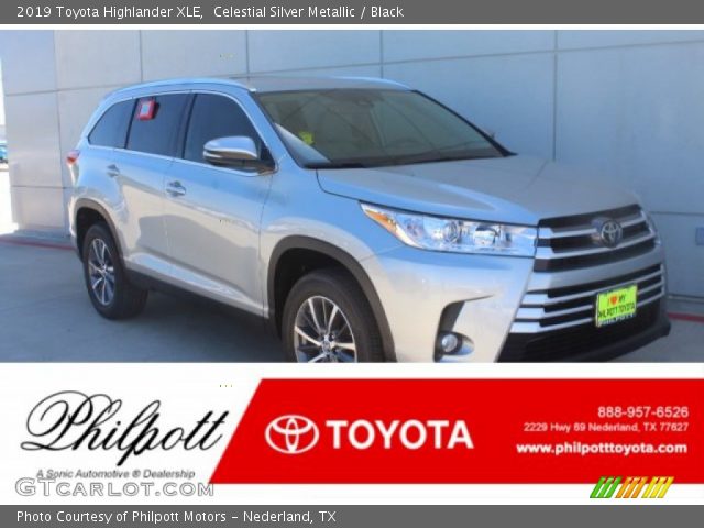 2019 Toyota Highlander XLE in Celestial Silver Metallic