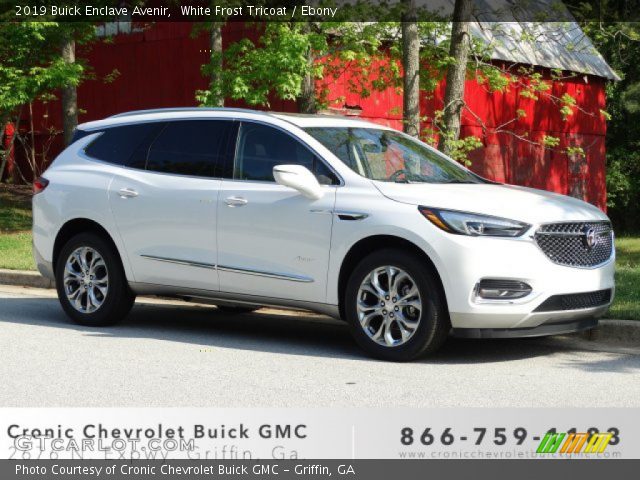 2019 Buick Enclave Avenir in White Frost Tricoat