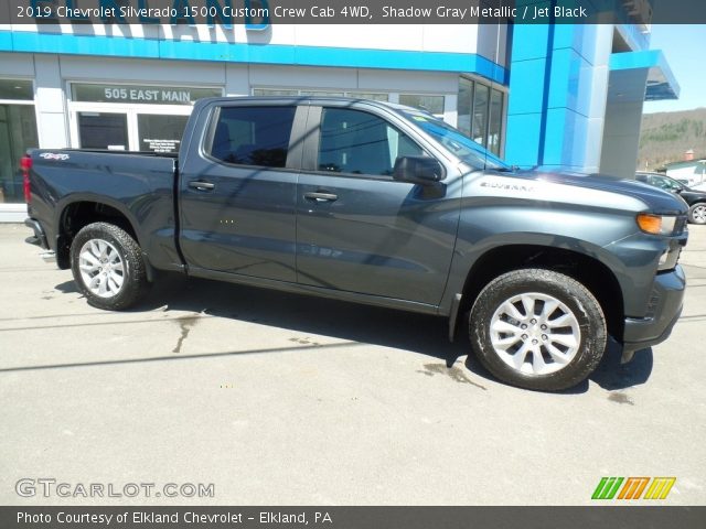 2019 Chevrolet Silverado 1500 Custom Crew Cab 4WD in Shadow Gray Metallic