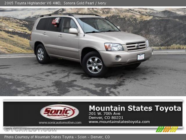 2005 Toyota Highlander V6 4WD in Sonora Gold Pearl