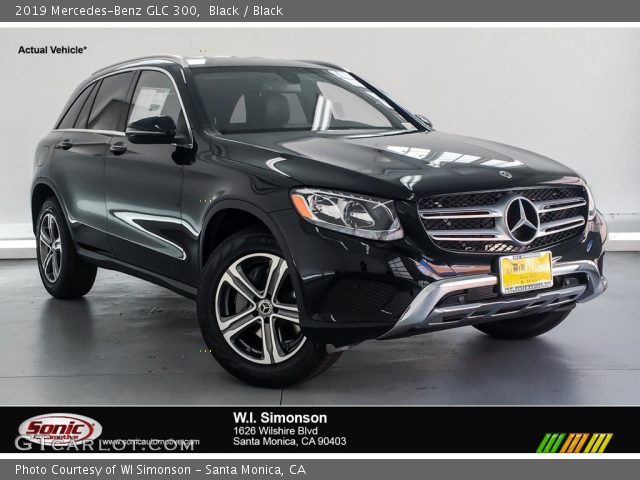 2019 Mercedes-Benz GLC 300 in Black