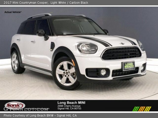 2017 Mini Countryman Cooper in Light White