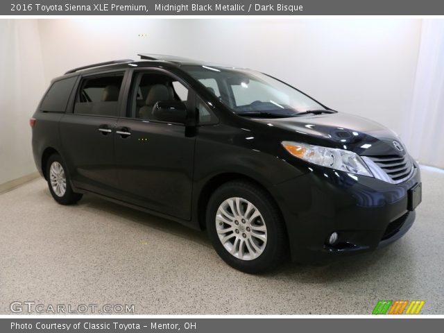 2016 Toyota Sienna XLE Premium in Midnight Black Metallic