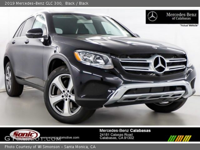 2019 Mercedes-Benz GLC 300 in Black