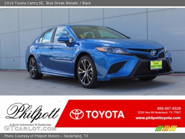 2019 Toyota Camry SE in Blue Streak Metallic