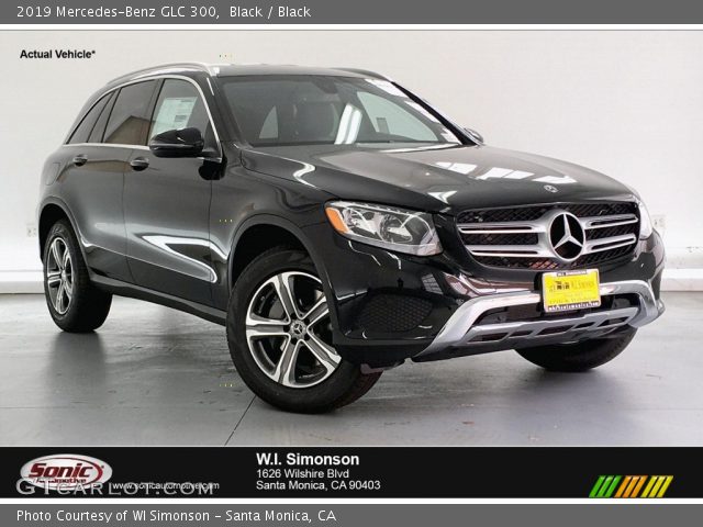 2019 Mercedes-Benz GLC 300 in Black