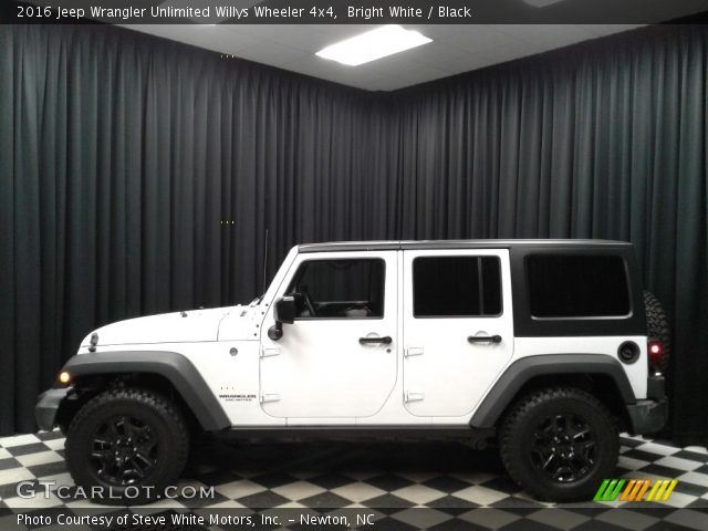 2016 Jeep Wrangler Unlimited Willys Wheeler 4x4 in Bright White