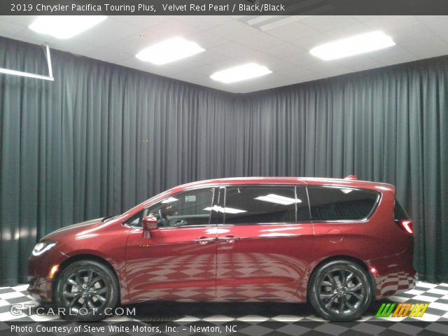 2019 Chrysler Pacifica Touring Plus in Velvet Red Pearl