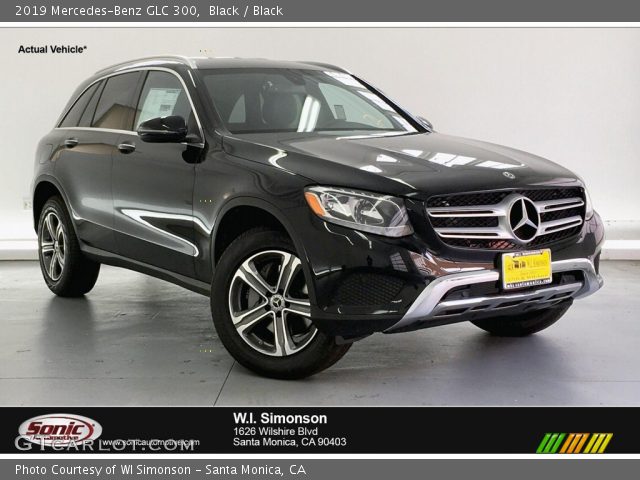 2019 Mercedes-Benz GLC 300 in Black