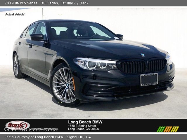 2019 BMW 5 Series 530i Sedan in Jet Black