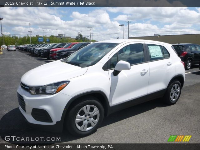 2019 Chevrolet Trax LS in Summit White