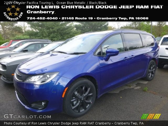2019 Chrysler Pacifica Touring L in Ocean Blue Metallic