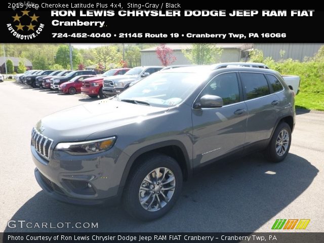2019 Jeep Cherokee Latitude Plus 4x4 in Sting-Gray