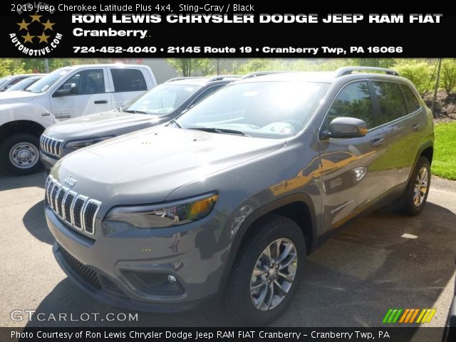 2019 Jeep Cherokee Latitude Plus 4x4 in Sting-Gray
