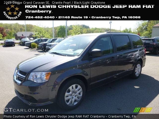 2019 Dodge Grand Caravan SE in Granite Pearl