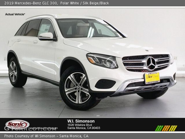 2019 Mercedes-Benz GLC 300 in Polar White