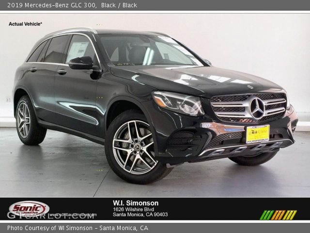 2019 Mercedes-Benz GLC 300 in Black